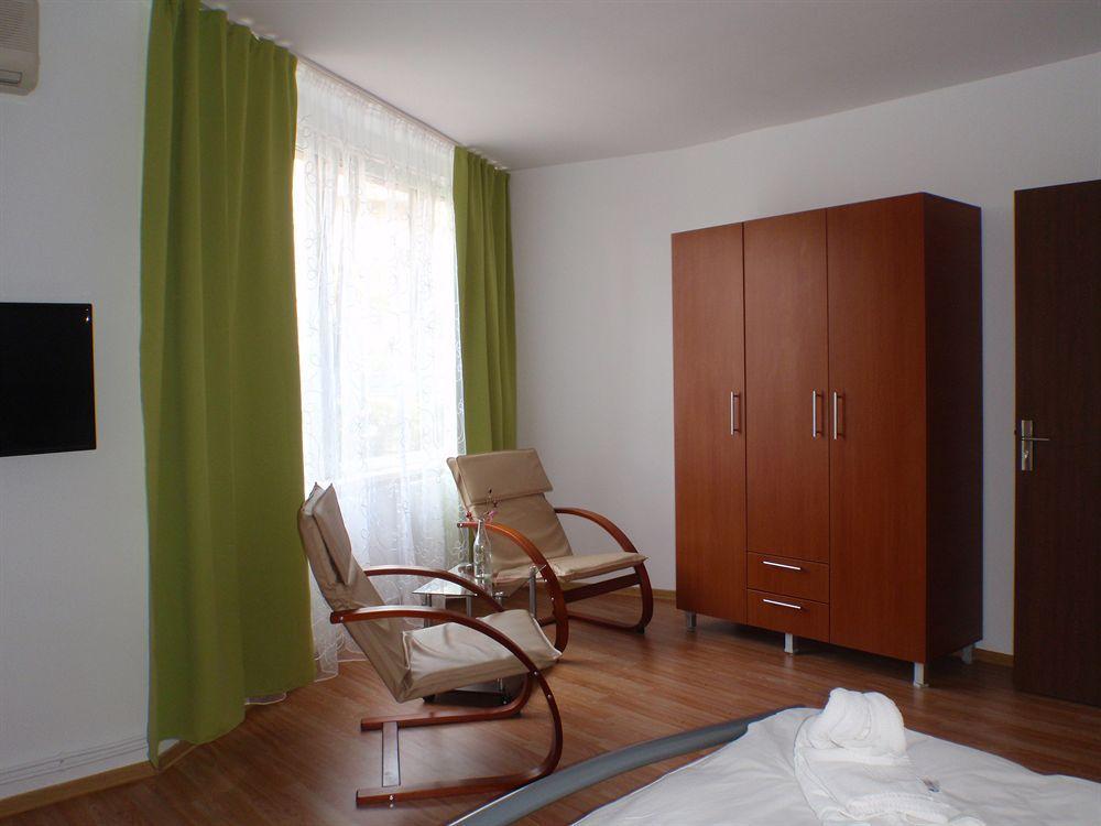 Aparthotel Zorilor Cluj-Napoca Esterno foto